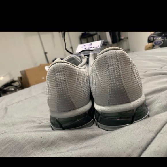 Asics Gel Quantum 180 4 - Picture 2 of 4
